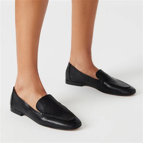 steve madden fitz loafer.